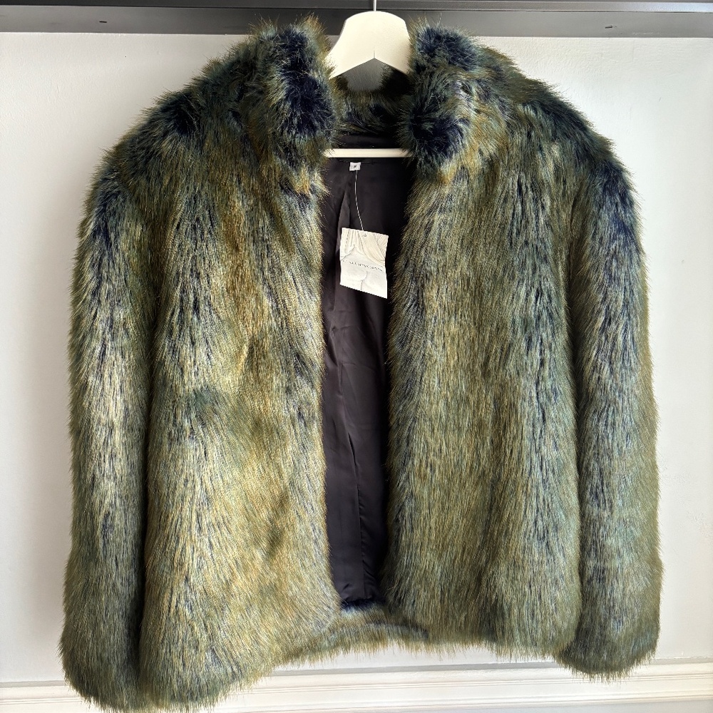 CALLIPYGIAN Faux Fur Green Coat. Size Medium. NWT. Opening Ceremony.